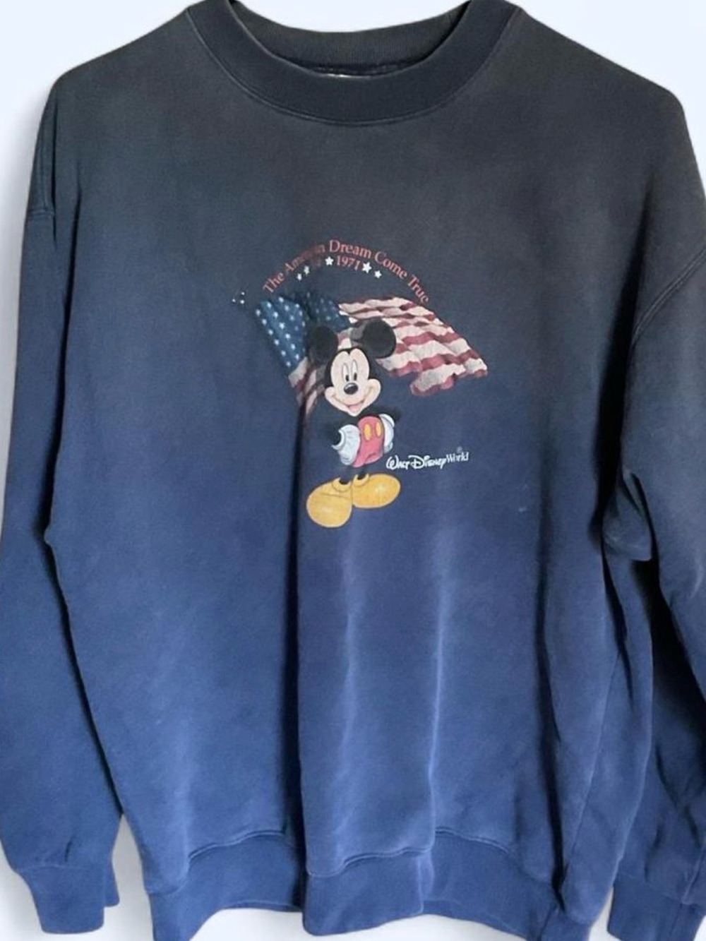 Mickey Mouse Americana Sweatshirt Size L